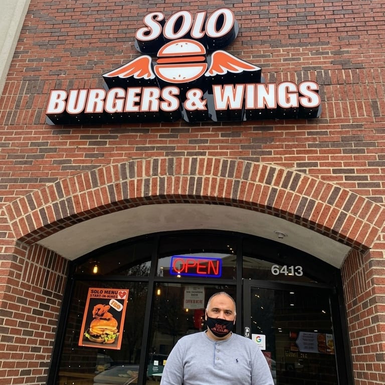 Historic Texas Blizzard Couldn’t Keep Solo Burgers Closed